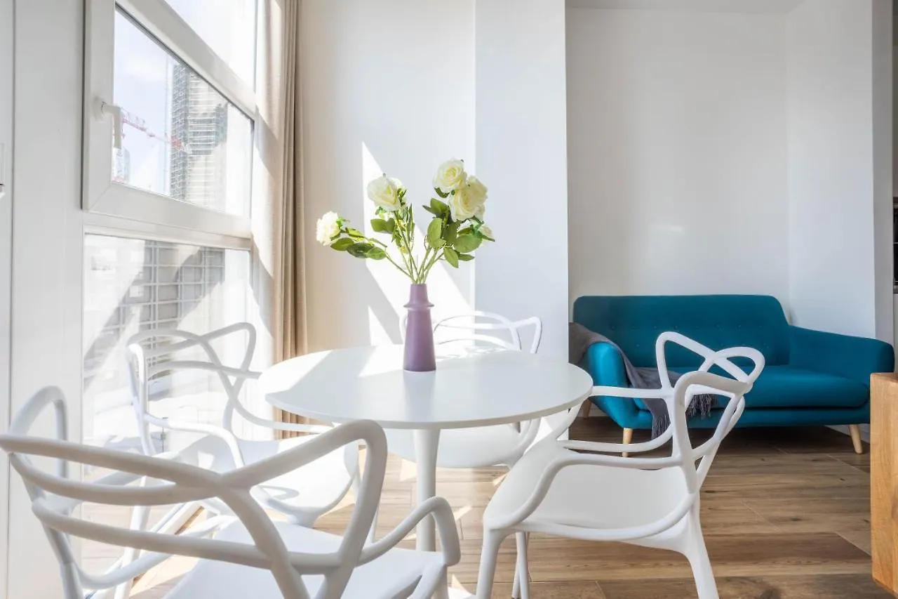 Sunlit 1 Bedroom Apt Via Pirelli Milano